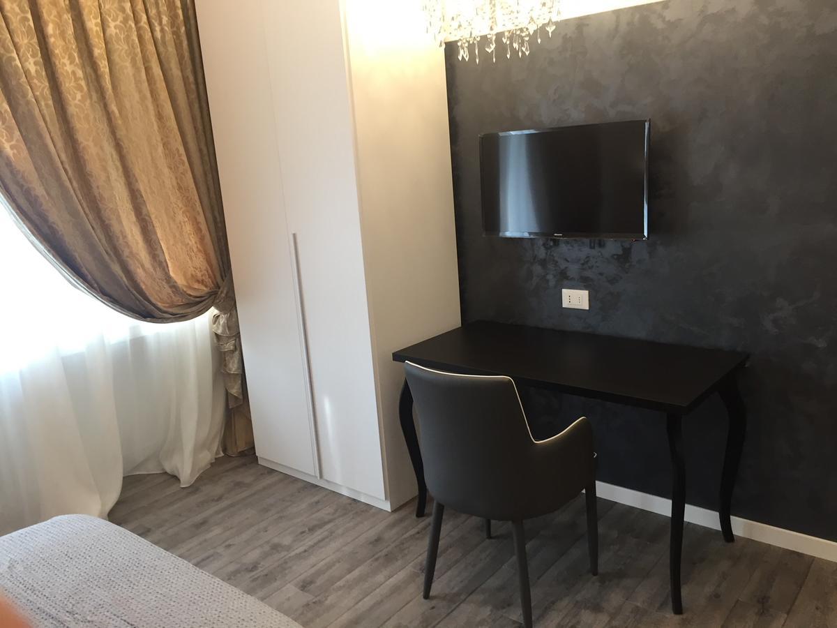 Double A Guest House Местре Экстерьер фото