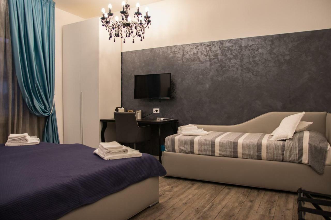 Double A Guest House Местре Экстерьер фото