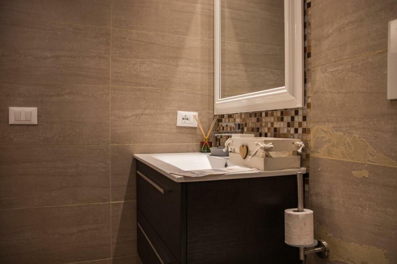Double A Guest House Местре Экстерьер фото