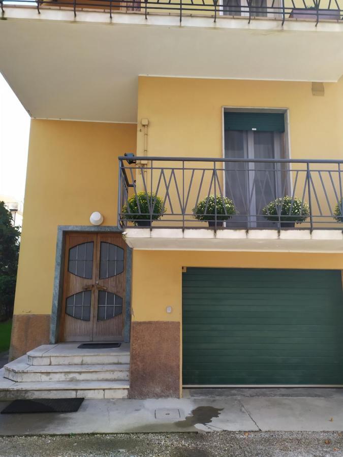 Double A Guest House Местре Экстерьер фото