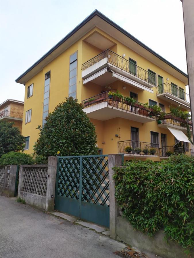 Double A Guest House Местре Экстерьер фото